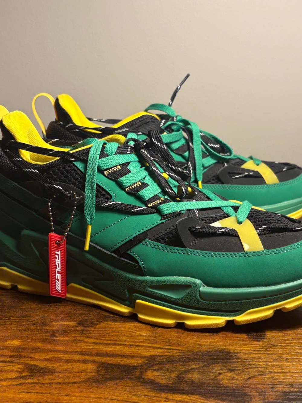 Green/Yellow Triple 7 Shoes - Designer - Oregon Ducks - Size 10